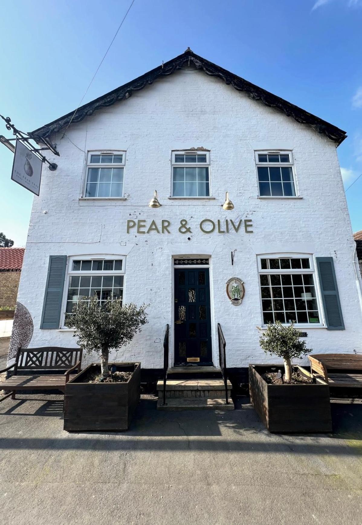 Pear & Olive Cottage Hildersham Экстерьер фото